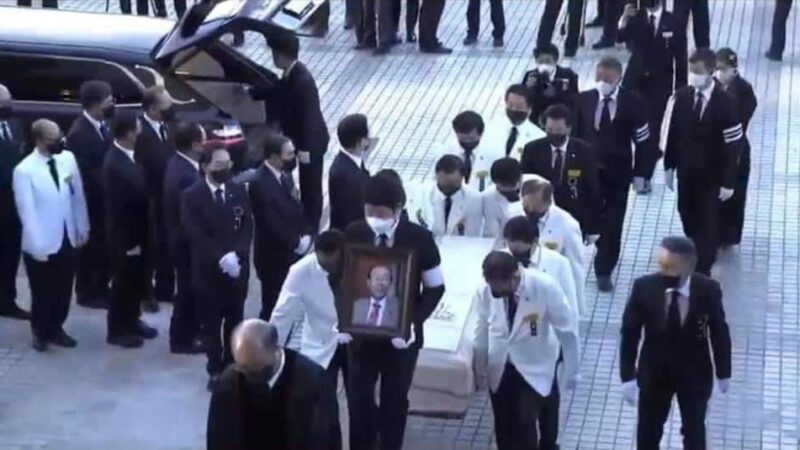 Popular South Korean minister, Yonggi Cho, laid to rest (In Photos)