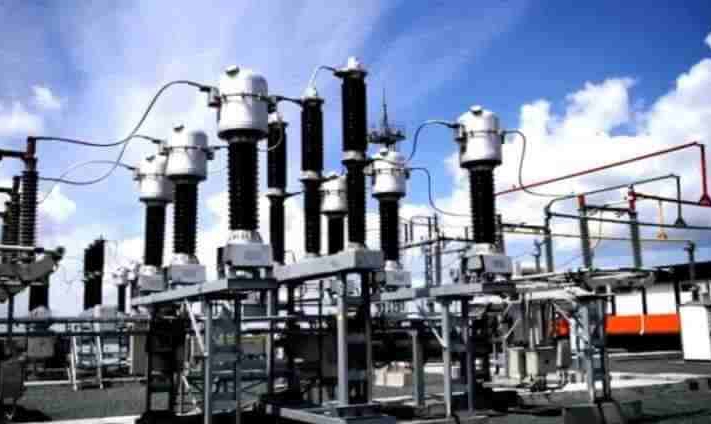 Nigerian electricity workers suspend strike