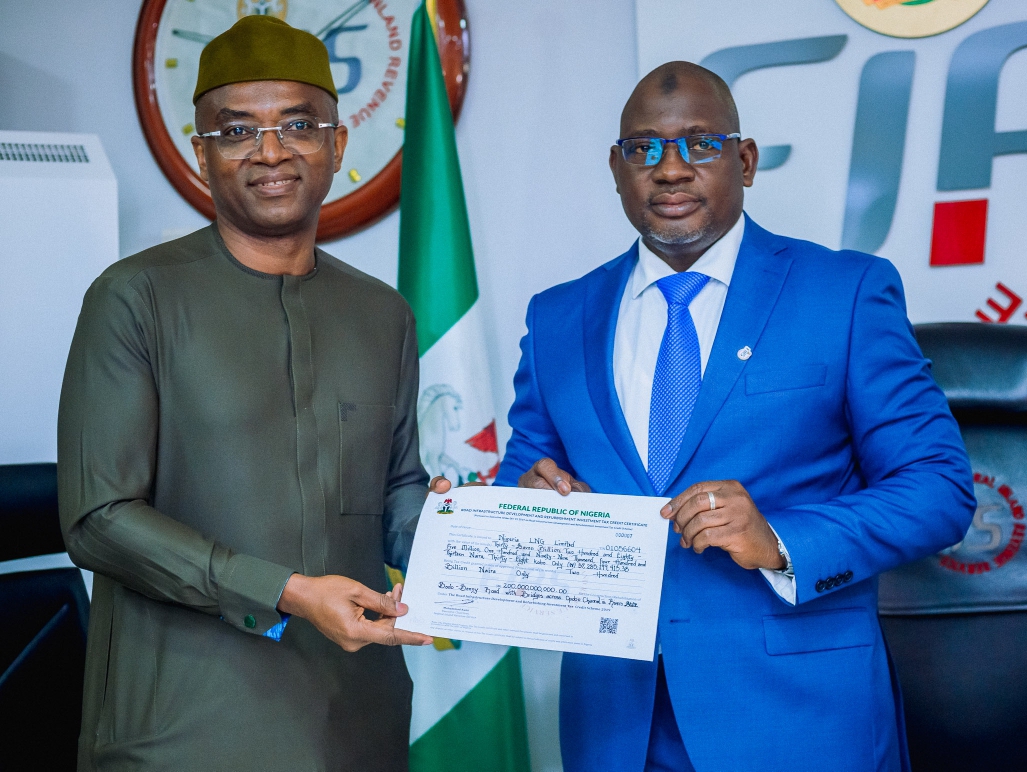 In photos: NLNG receives tax credit certificate in Abuja