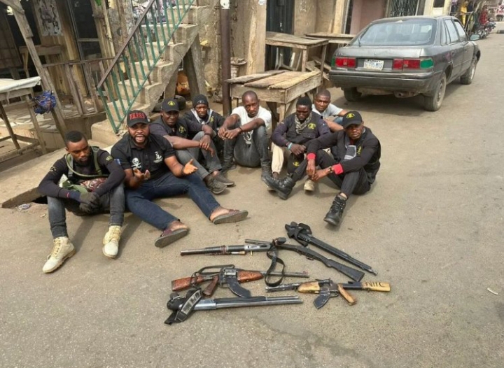 Nigerian Army arrests armed political thugs commissioned to disrupt elections 