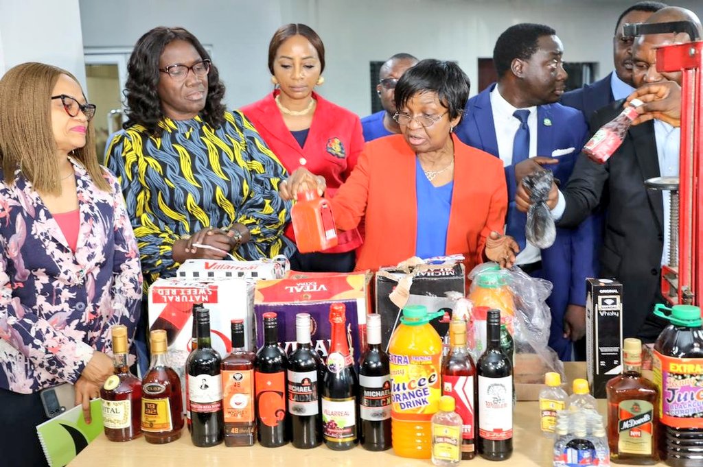 NAFDAC shuts down Eziukwu market in Abia over fake wines, soft drinks others