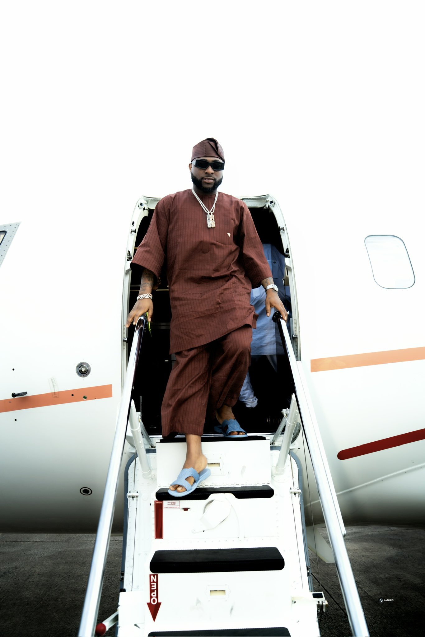 Davido’s 2025ive Private Jet photos spark frenzy on X